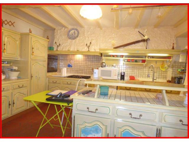Photo GRANDE MAISON AVEC PISCINE image 3/6