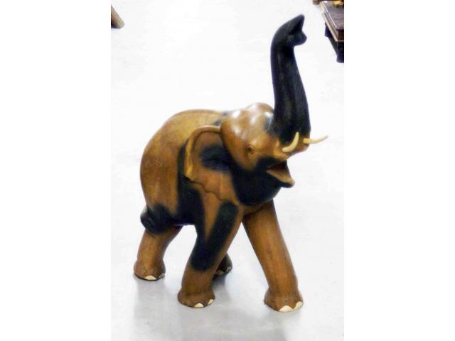 Photo grande statue d'éléphant en bois - H: 80 cm image 3/3