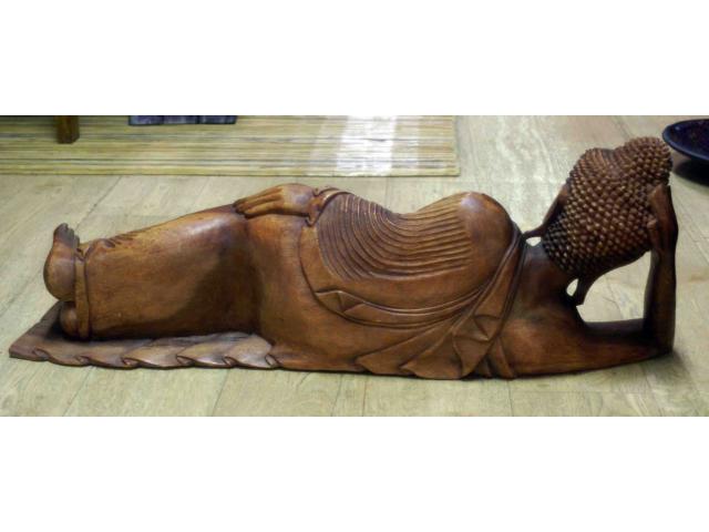 Photo grande statue de Bouddha allongée en bois - L: 80 cm image 3/4
