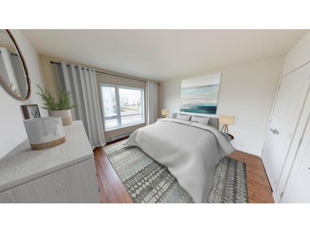 Photo Grands condos 2 ch. Entrée ind. Idéal famille Lebourgneuf (Quebec) image 3/6