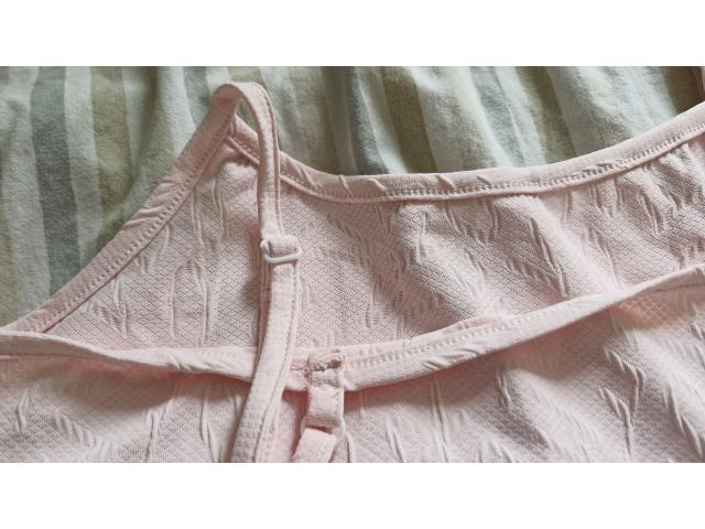 Photo GRATUIT - Pyjashort rose clair image 3/3