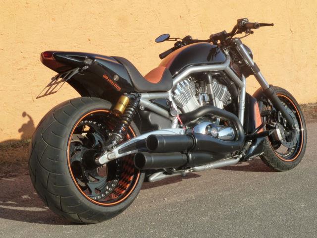 Photo Harley-Davidson V-Rod avec 280s puissants image 3/6