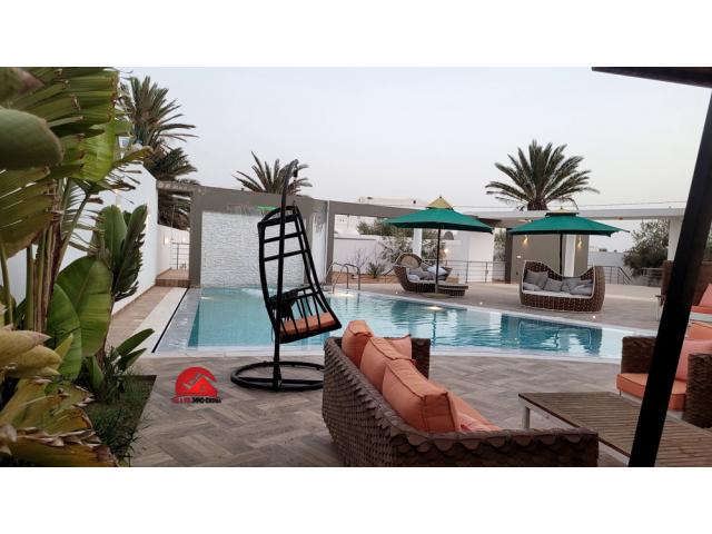 Photo Immobilier de luxe à Djerba - Villa à Houmt Souk - Réf V597 image 3/6