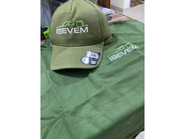 Photo IMPRESSION SUR CASQUETTES À BAS PRIX image 3/3