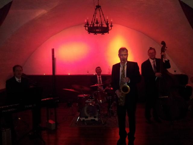 Photo Jazz Band Chateau Chillon Lake Geneva Wedding band Montreux Switzerland image 3/6