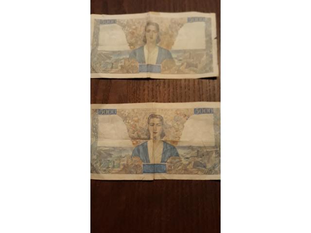 Photo Je vends - 2 billets de 5000 francs français datant 1945 image 3/3