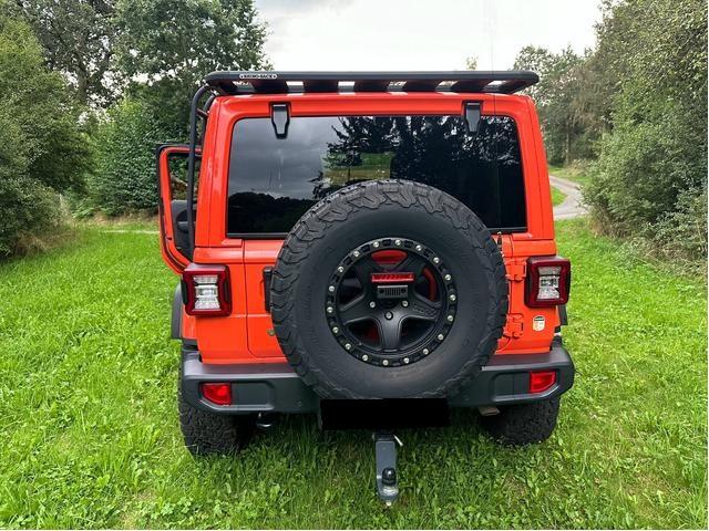 Photo Jeep Wrangler Unlimited 2.0 l T 272 ch 4x4 BVA8 Overland image 3/5