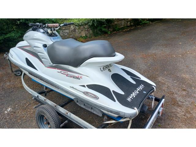Photo JET SKI YAMAHA GP 1200 R WAVERUNNERS image 3/6