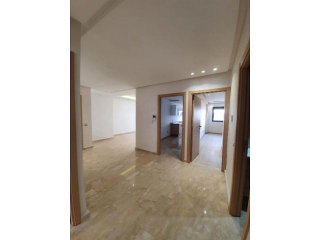 Photo joli Appartement haut standing de 3 chambres image 3/6
