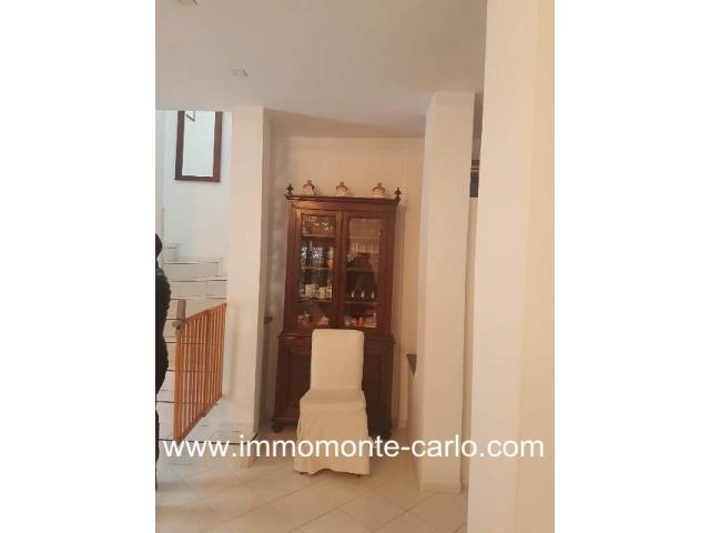 Photo Jolie villa avec jardin en location Hassan Rabat image 3/4