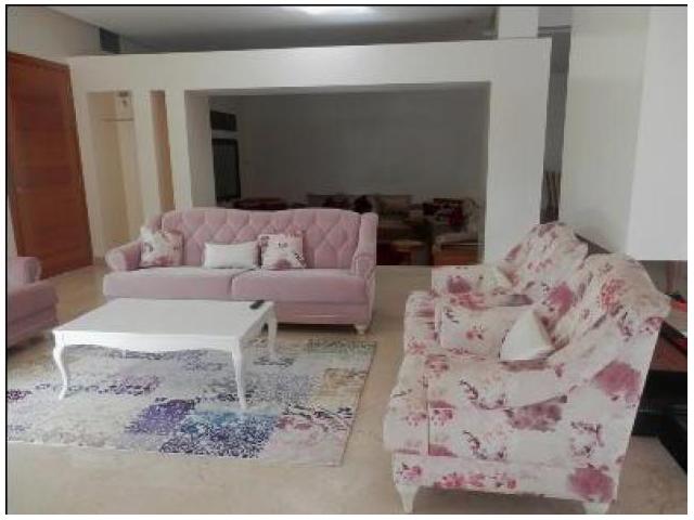 Photo Jolie villa moderne meublée vc piscine Targa image 3/6