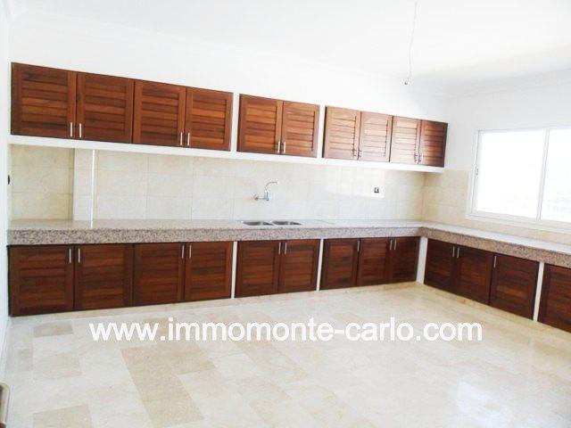Photo Jolie villa neuve à louer à Rabat au quartier Souissi image 3/4