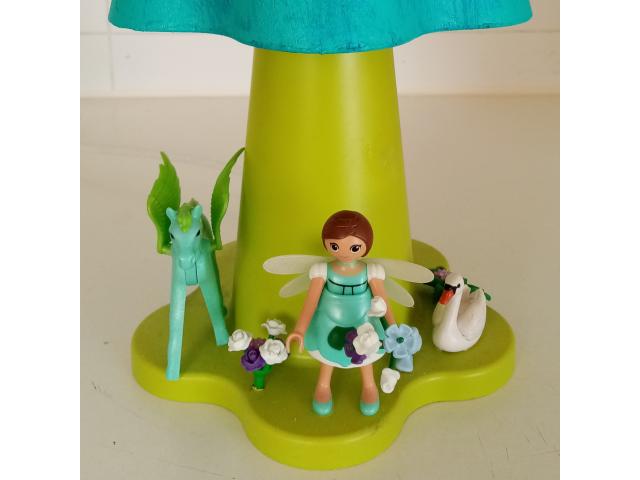 Photo Lampe Playmobil de chevet, fleur féerique en bleu image 3/5