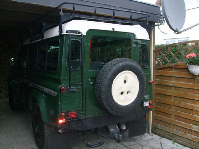 Photo land Rover defender 110 tdi 9 places image 3/3