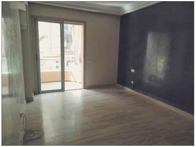 Photo location appartement vide d une superficie de 154 m² a gueliz image 3/6