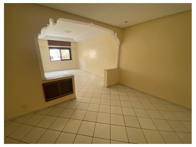 Photo Location  d'un appartement vide à Agadal image 3/6