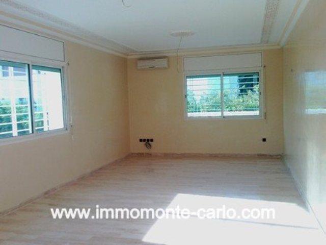 Photo Location d’une villa d’architecte avec piscine à Soussi image 3/6
