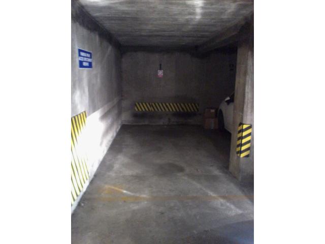 Photo Location Garage /parking  Villeurbanne. image 3/3