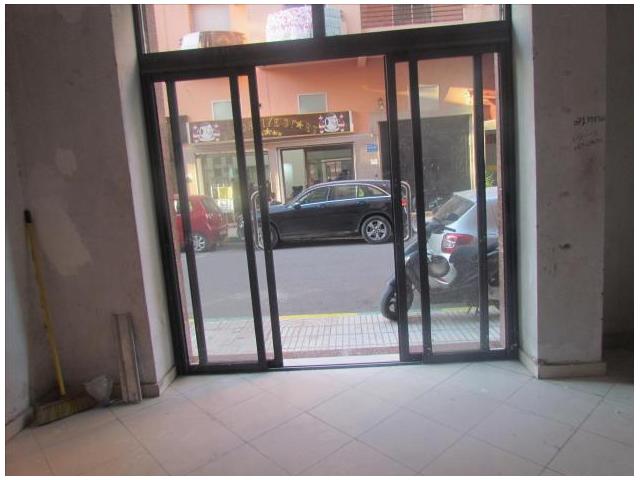 Photo location Magasin/bureau .15 M² de sol et 12 M² à la mezzanine alal el fa image 3/6