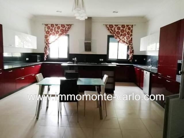 Photo Location une villa meublée avec piscine à Rabat au quartier Souissi image 3/4