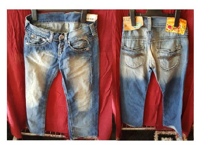 Photo Lot de 300 pièces jeans Replay authentique neuf avec étiquettes pour femme. image 3/6