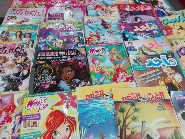 Photo lot de magazines bandes dessinées pour fille witch.winx image 3/5