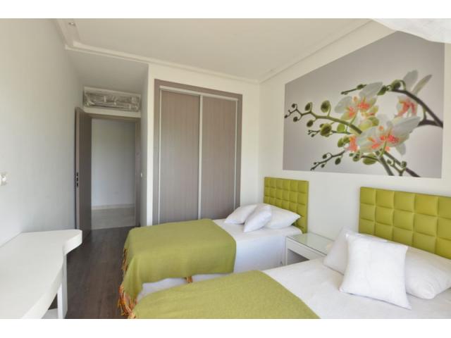 Photo Louer Appartement Meublé à Casablanca image 3/3