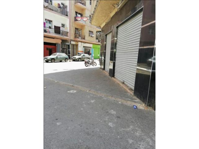 Photo magasin bien placé sarout image 3/6