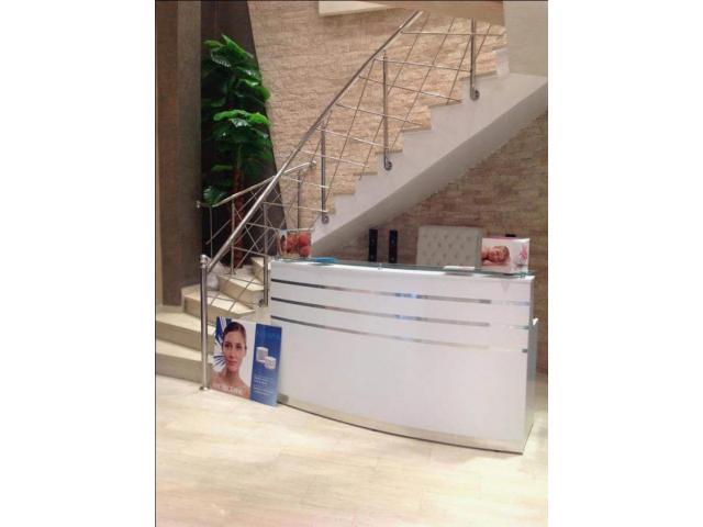 Photo Magasin de 140m2 Rouche noir image 3/5