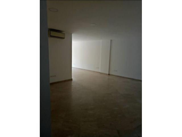 Photo MAGASIN  QUARTIER BVD D ANFA image 3/4