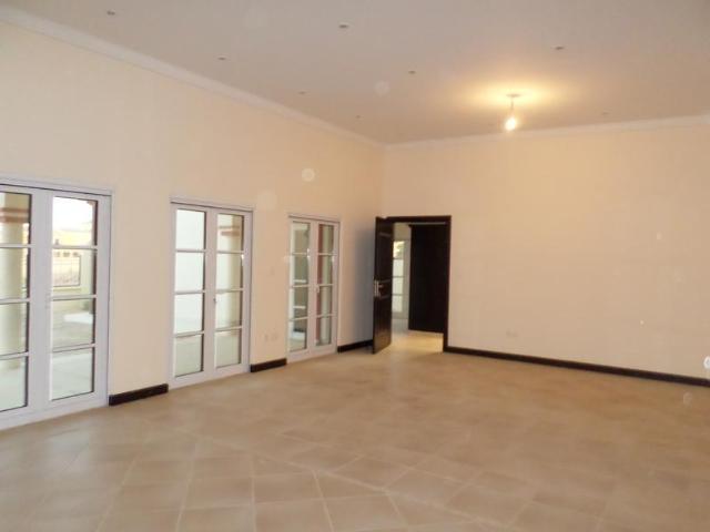 Photo Magnifique villa 4 chambres à Dubaï Land image 3/6