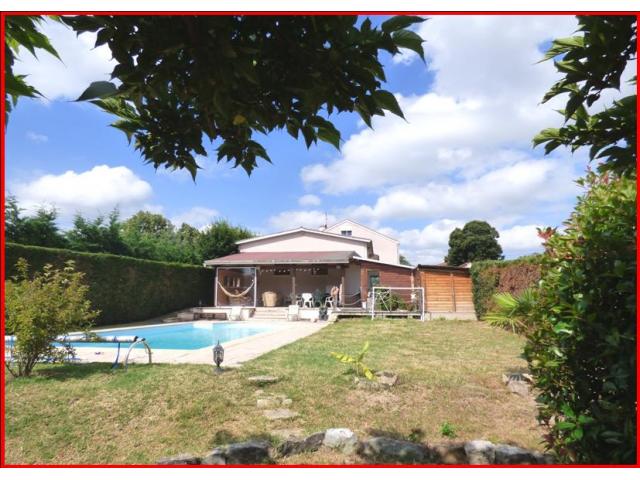 Photo MAISON AVEC GRANDES DEPENDANCES image 3/5