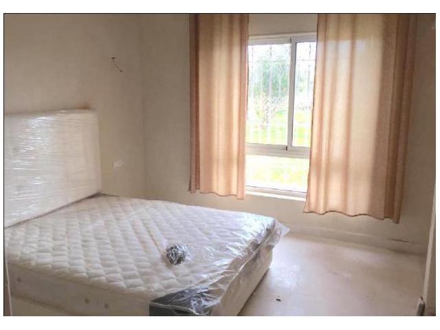 Photo MAISON DE COMPAGNE VIDE OU MEUBLEE AC PISCINE image 3/6