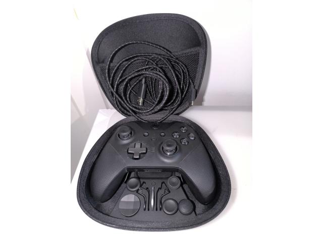 Photo Manette Xbox Elite Series 2 – Occasion en excellent état image 3/3