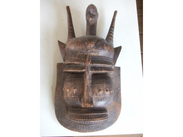 Photo Masques antiques Africains image 3/5