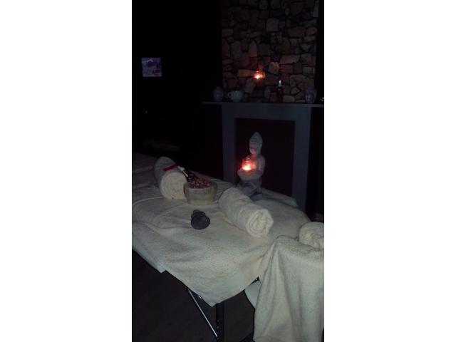 Photo Massage à l'huile et au pierres chaudes image 3/6