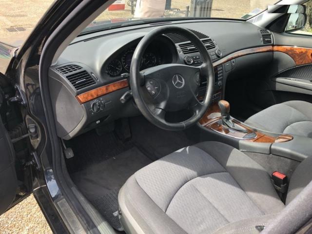 Photo Mercedes-Benz Classe E 270 Élégance image 3/3