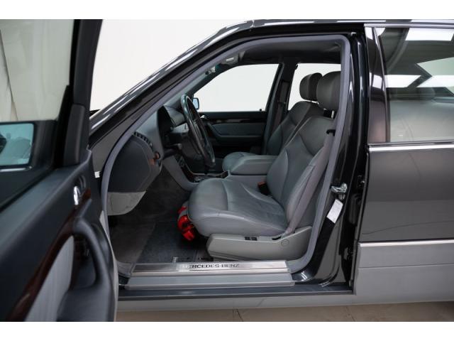 Photo Mercedes-Benz S 320 '95 CH77727 image 3/6