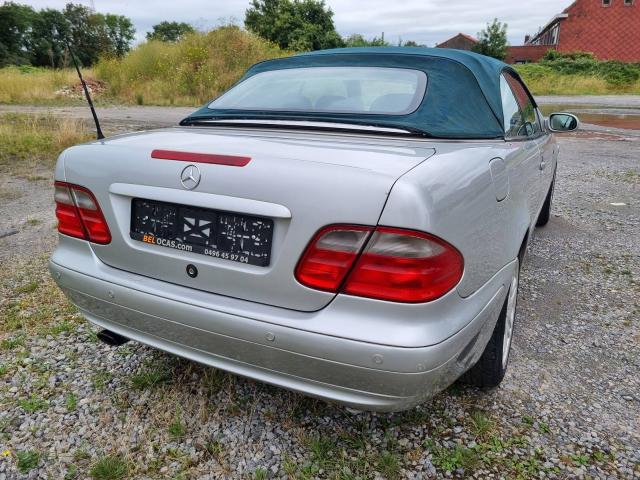 Photo Mercedes CLK230 Compressor Cabriolet 2.3i 193cv 172000km image 3/6