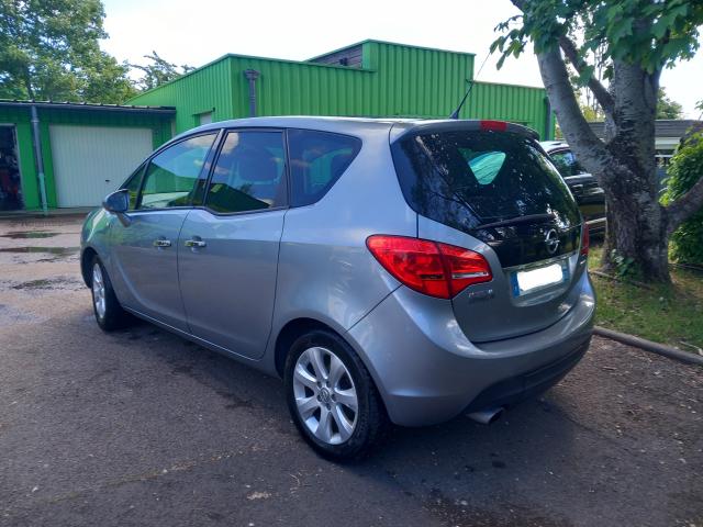 Photo Meriva twinport cosmo 120cv garantie image 3/6