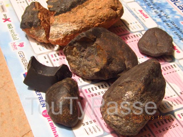Photo meteorite image 3/6