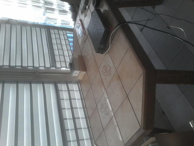 Photo Meuble avec table image 3/5