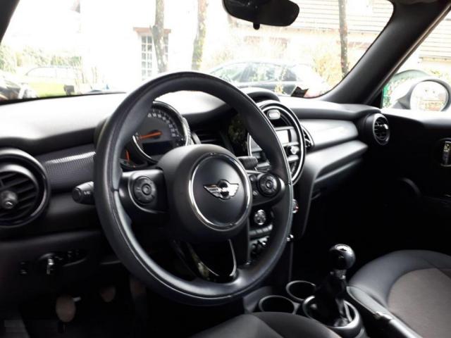 Photo Mini Cooper - III CABRIOLET 1.5 COOPER 136 image 3/3
