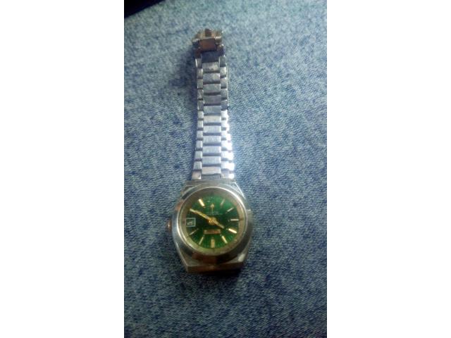 Photo Montre VAURIE Incabloc image 3/4