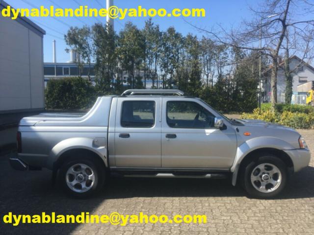 Photo Nissan Navara 4x4 Pick UP 5 places image 3/3
