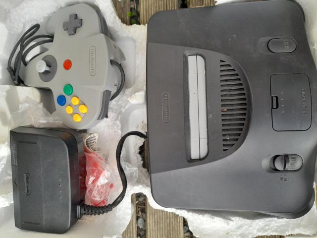 Photo NITENDO 64 très rare image 3/3
