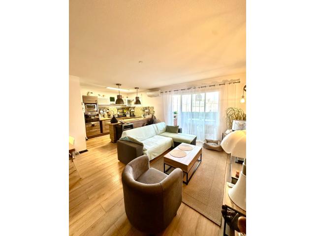 Photo Nouveauté! Superbe T3 de 71m² dans une Résidence Sécurisée image 3/6