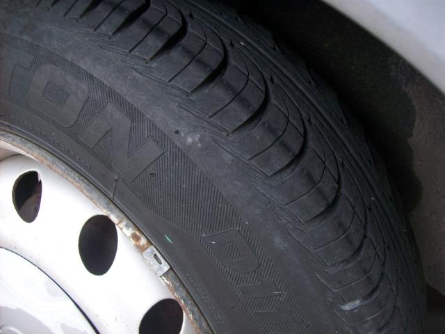 Photo OPEL CORSA - ESSENCE image 3/4