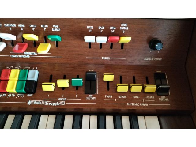 Photo Orgue électronique Yamaha Electone D65 image 3/6
