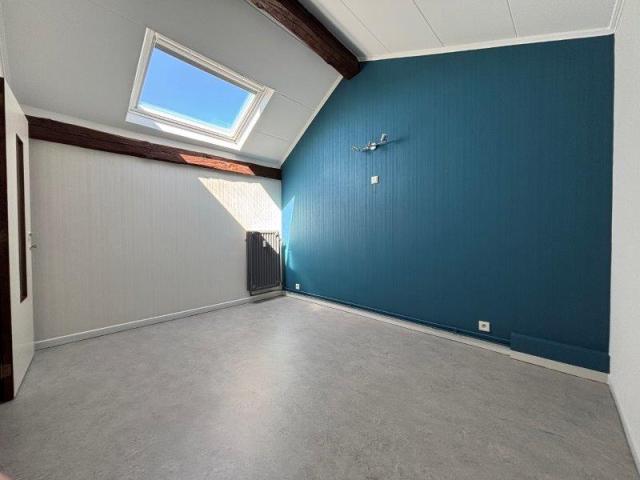 Photo PALISEUL : bel appartement duplex, 2ch, 100 m² - L028 image 3/6